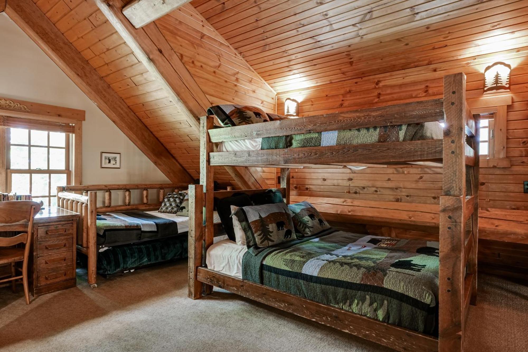Island View Lodge 伊格尔里弗 外观 照片
